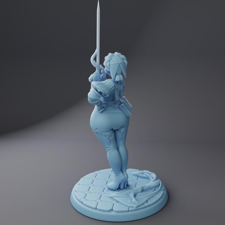 Kesselle the Blessed Duelist By Twin Goddess Miniatures