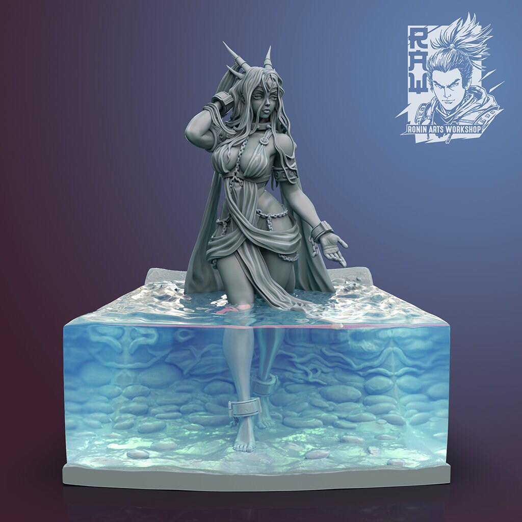 Lady Shura Pin Up Model Statue by Ronin Arts Workshop