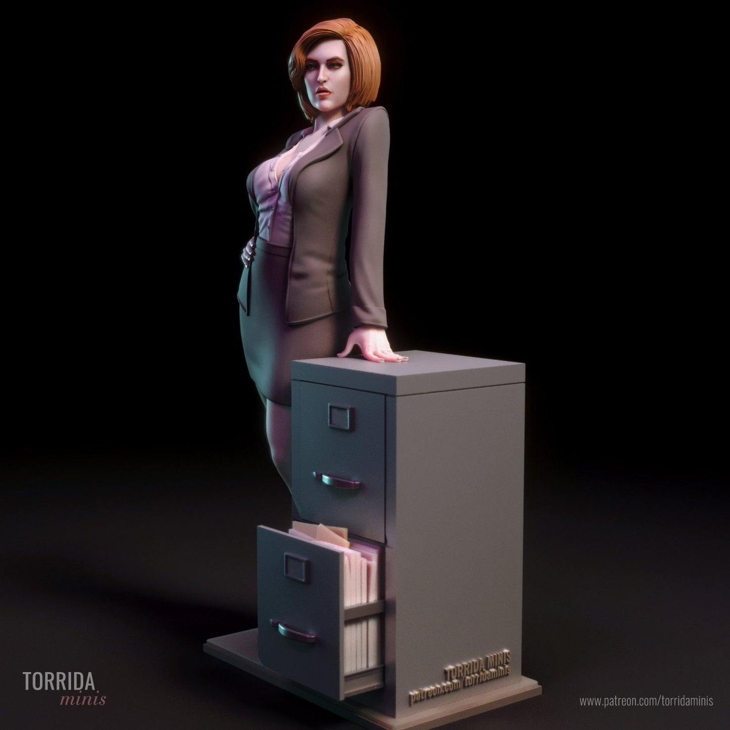 Sexy FBI Agent by Torrida Pin Up Miniatures