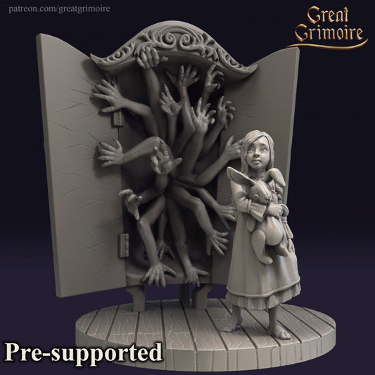 Little Girl & The Monster in the Closet from "Mystique Labs" By Great Grimoire Miniatures