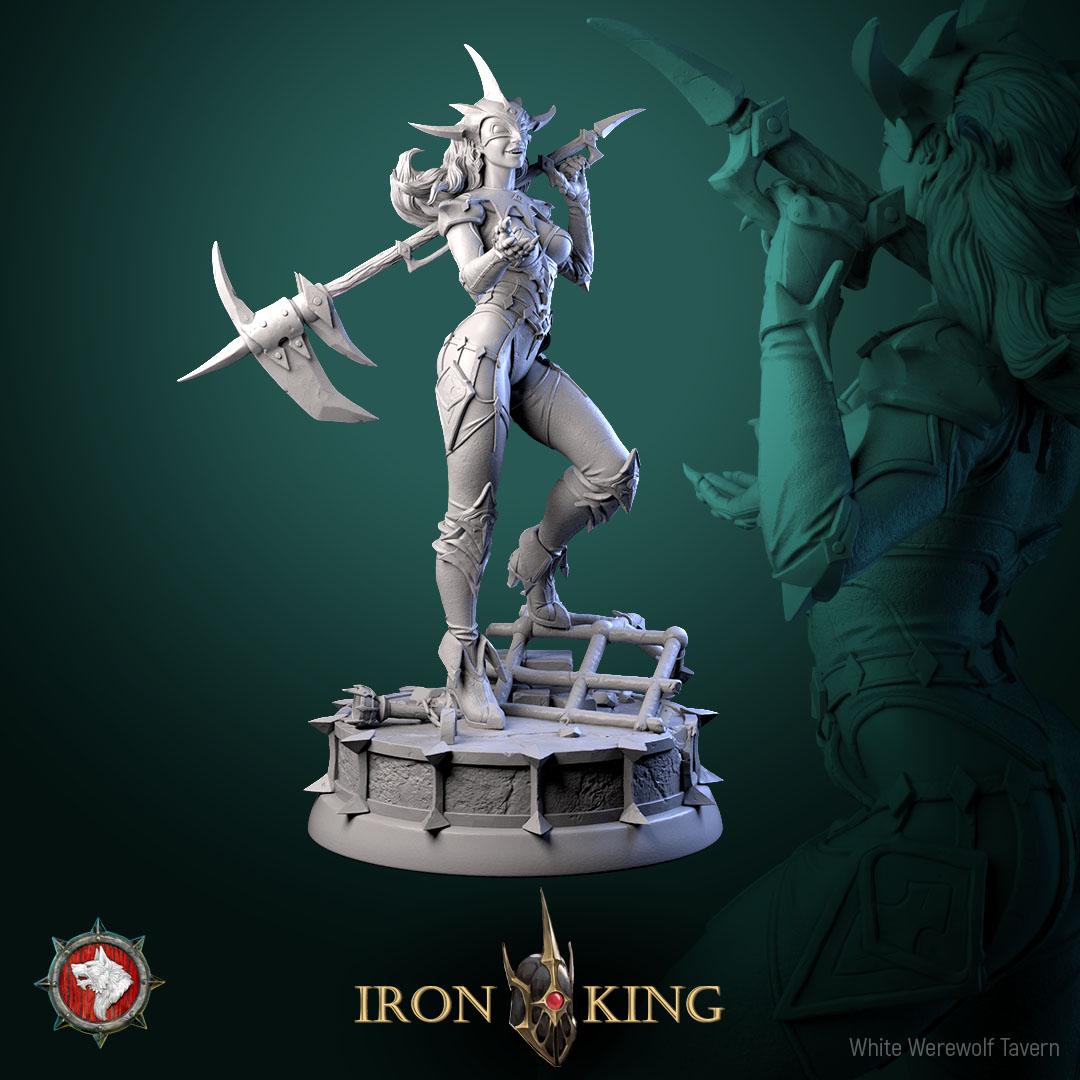 Zu Iron Lady  from "Iron King" by White Werewolf Tavern Miniatures