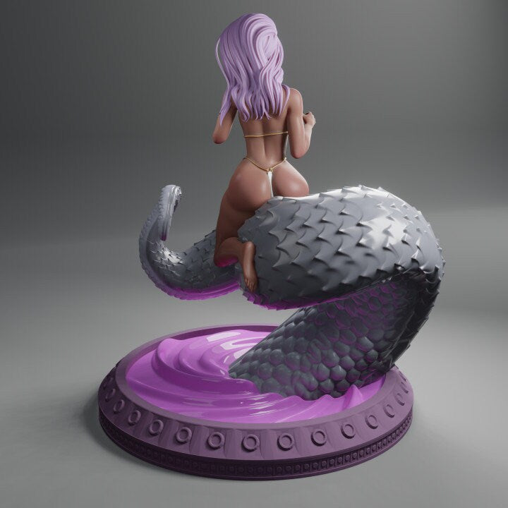 Tentacle Pin Up Girl by QB Works Miniatures