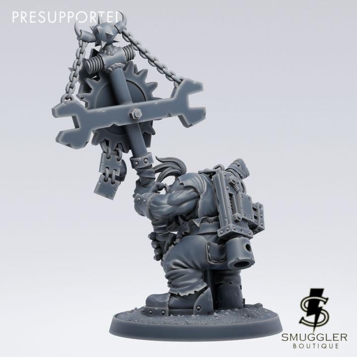 Ugtod Banner Boy by Smuggler Boutique Miniatures