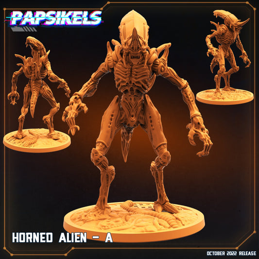 Horned Alien by Papsikels Miniatures