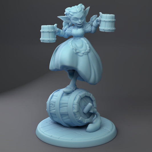 Goblin Waitress from "Tavern Drinking Contest" by Twin Goddess Miniautres