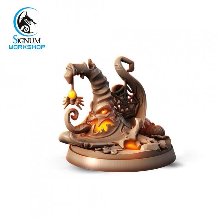 Enchanted hat with a spider from "Witches Sabbath" by Signum Workshop Miniatures